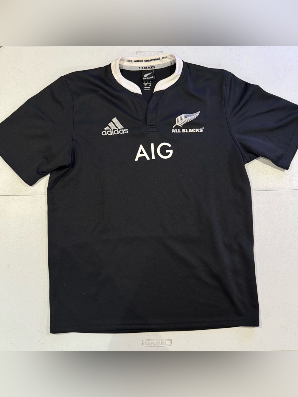 Adidas New Zealand All Blacks Rugby Jersey size large sample